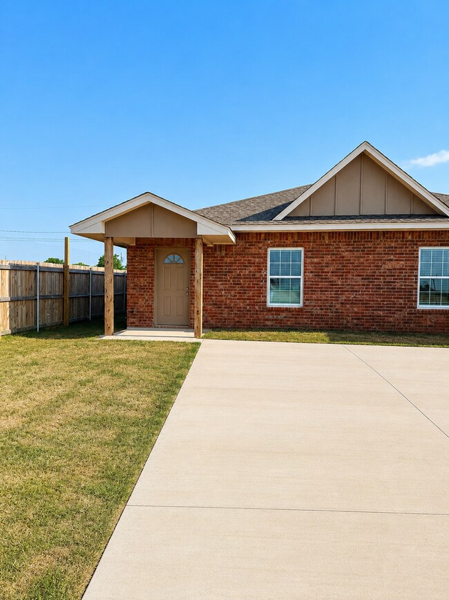 1413 SW Bishop Rd