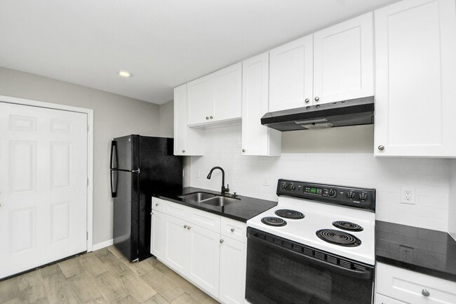 Photo - 5435 Pardee St Unidad 20