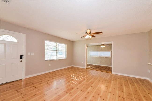 Photo - 2426 Stratford Dr Casa