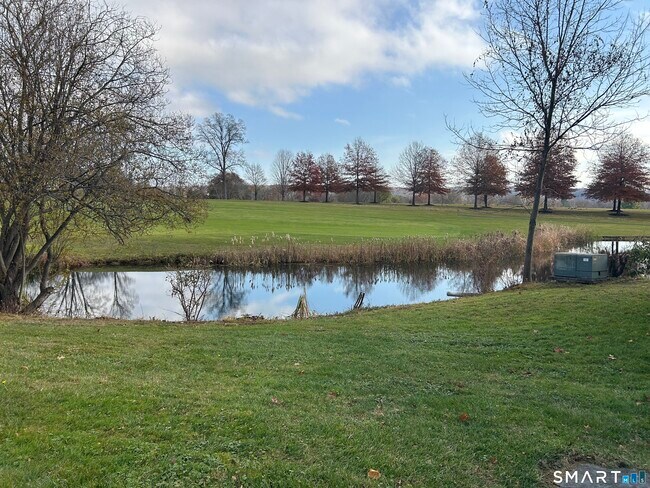 Photo - 419 Heritage Vlg Unit B