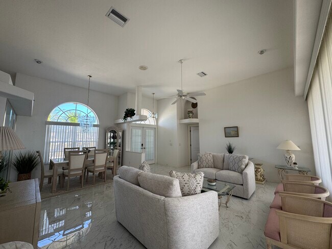 Photo - 137 Sportsman Rd