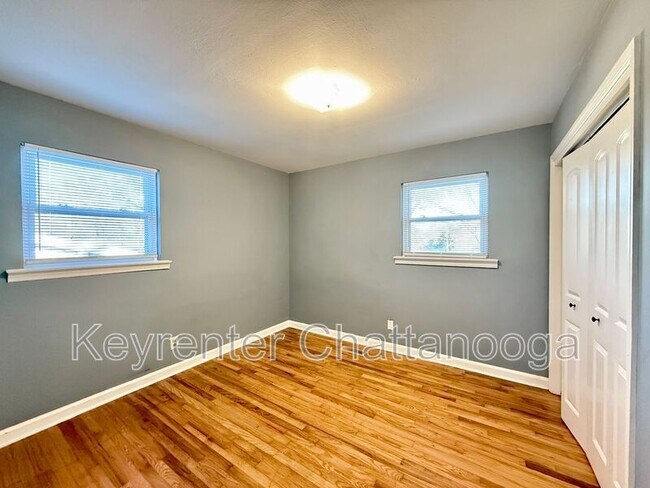 Photo - 221 Robert E Lee St Unit A