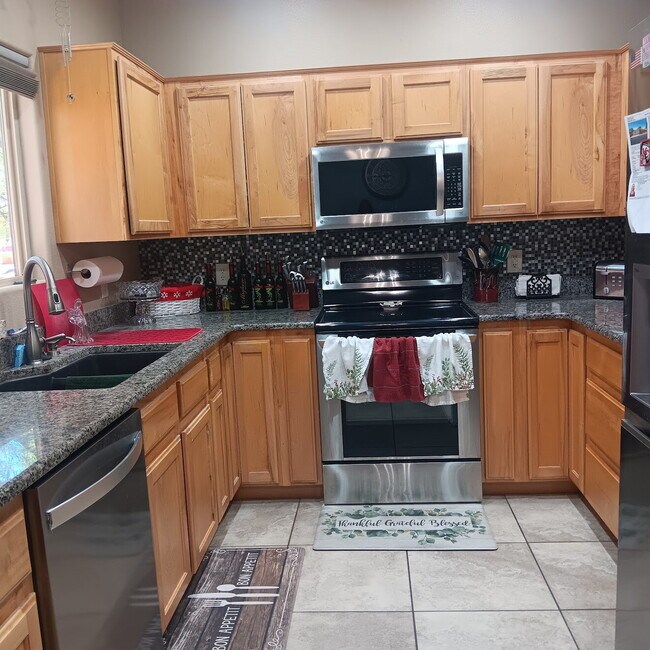 Photo - "Spacious 3-Bedroom Condo Oasis in Hurricane, UT – 2 Full Baths & 1,263 Sq Ft of Comfort!"