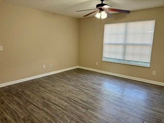 Photo - 1638 Maple View Way