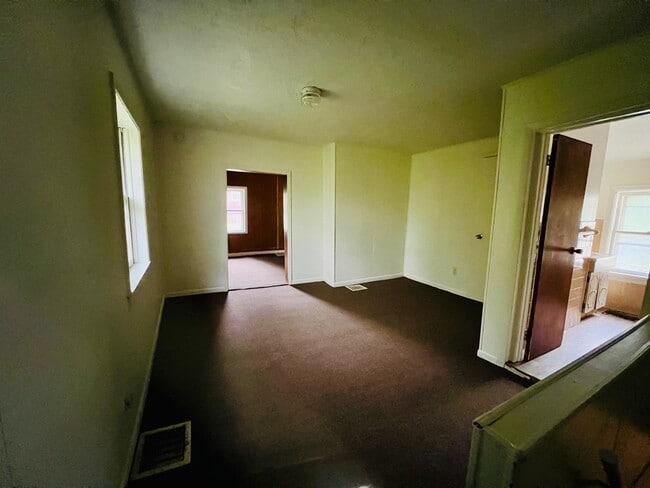 Potential second bedroom - 2 Amdurer Rd Unit 2