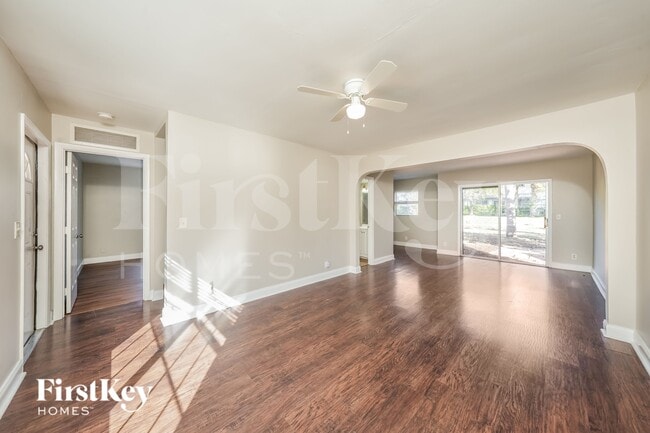 Photo - 5227 Adams Rd