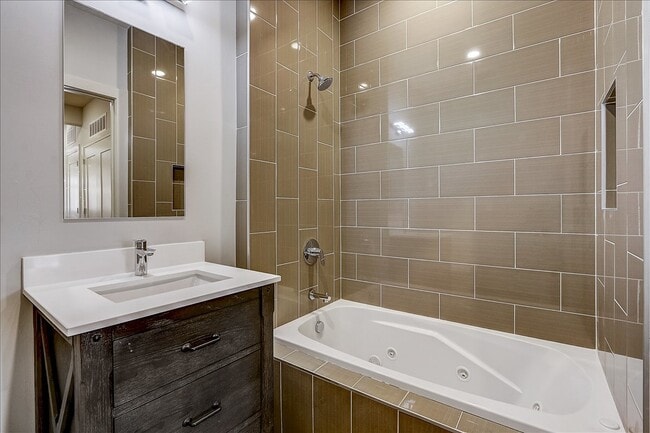 Photo - 6456 S Woodlawn Ave