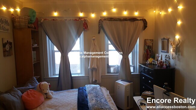 Photo - 163 Summer St Unit 33