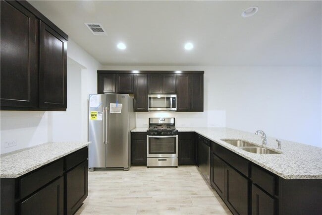 Photo - 1732 Fountain Bridge Dr