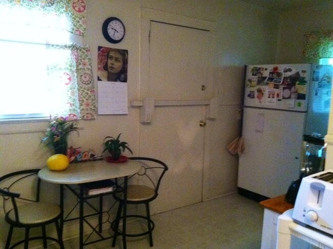 Photo - 607 Carroll St Unidad A