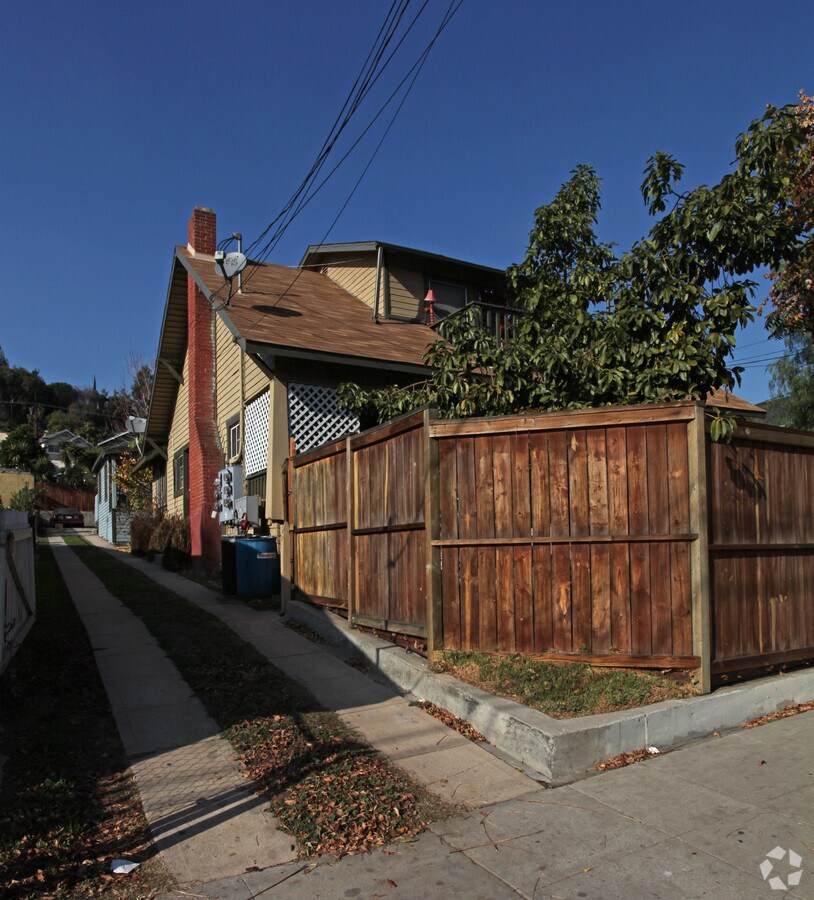 Photo - 1859-1861 1/2 Echo Park Ave Apartments