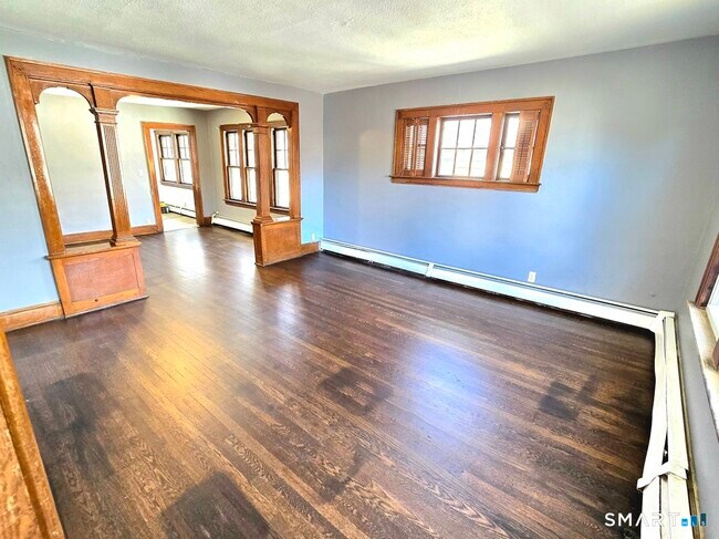 Photo - 70 Monroe St Unidad 3