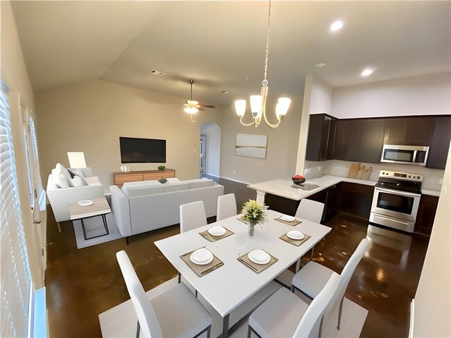 Photo - 1505 Lucille St