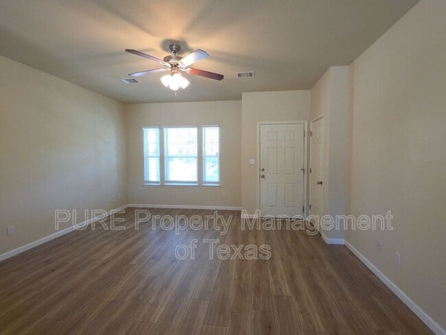 Photo - 4618 Senda Ln