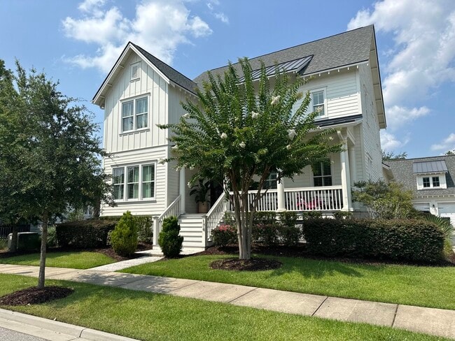 Building Photo - 174 Brailsford St