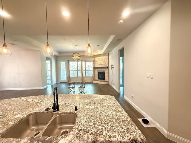 Photo - 2113 Caroline St