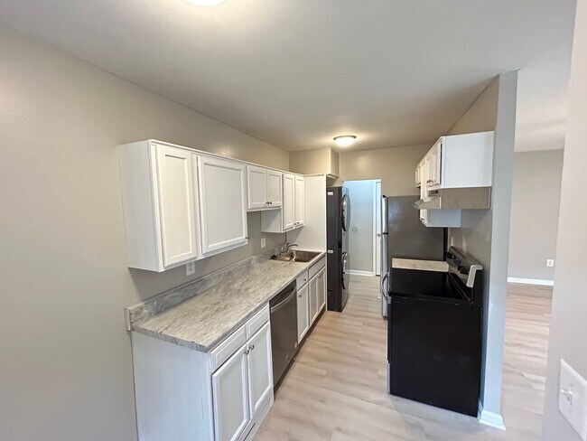 Photo - 5524 8th St NW Unidad 102