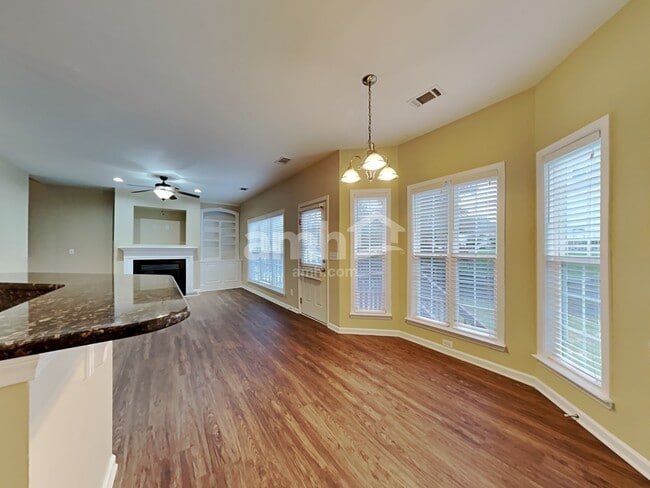 Photo - 231 Mott Rd