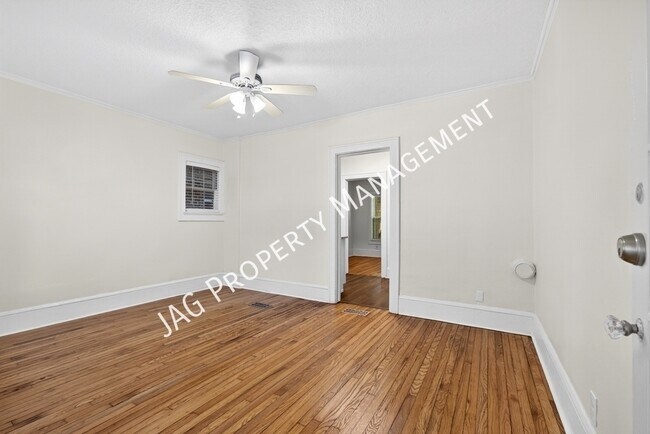 Photo - 2512 Park St Unit 1