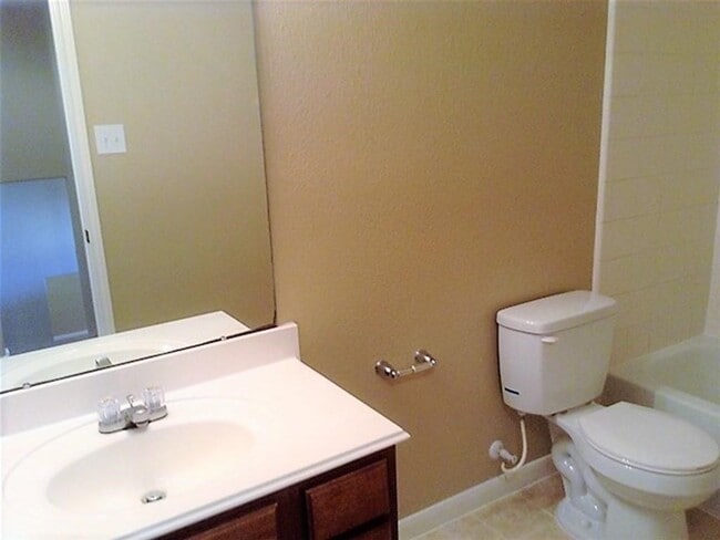 Building Photo - 22927 Lily Creek Dr