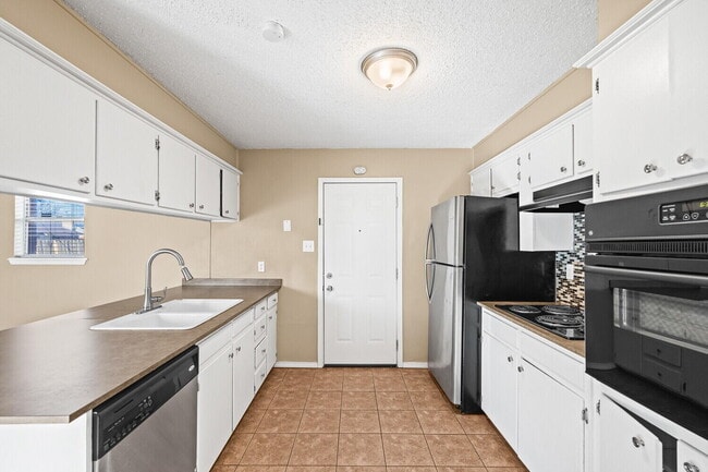 Photo - 5511 16th Pl