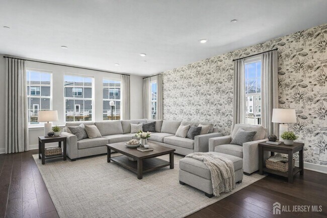 Photo - 1901 Swales Ct