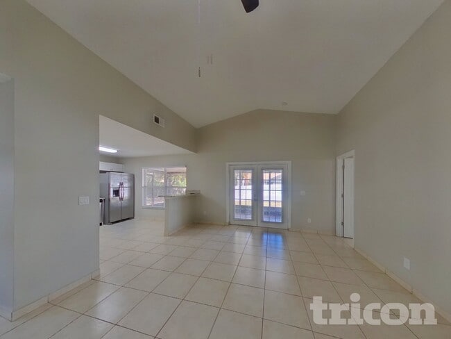 Photo - 2305 Saphire Ct