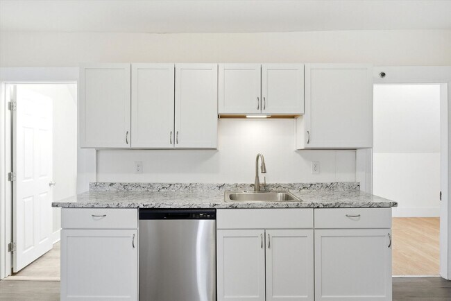 Photo - 135 Sagamore St Unit 3