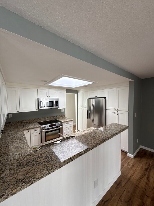 Photo - 1886 Fairway Park Unidad B