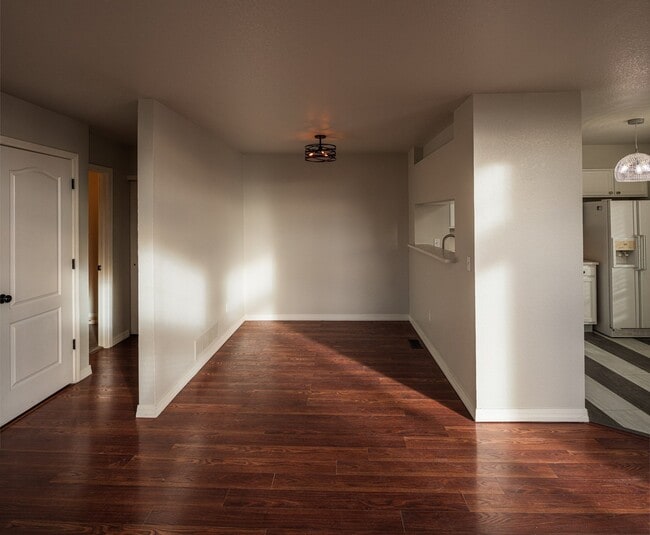 Photo - 1419 Red Mountain Dr