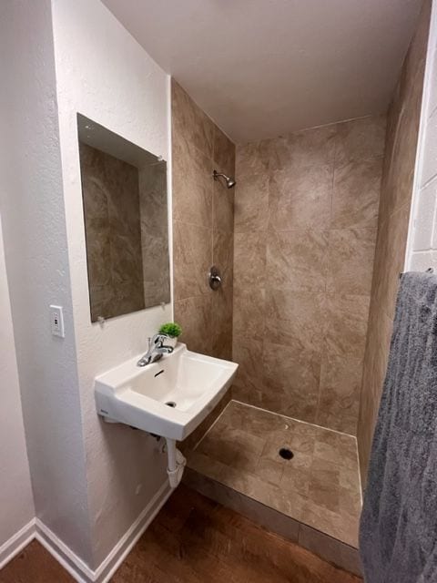 Bathroom - 3728 Primrose Rd