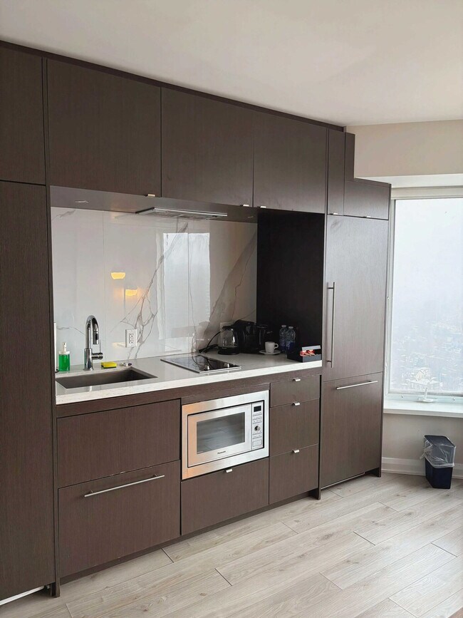 Photo - 14A Hazelton Ave Unité SI ID1510939P