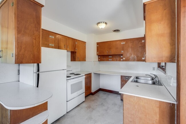 Photo - Charming 3 bed, 1.5 bath rental home in SE Portland!
