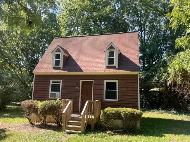Building Photo - 272 Hedgecock Ave