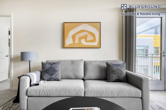 Photo - 2865 Park Blvd Unidad FL3-ID942