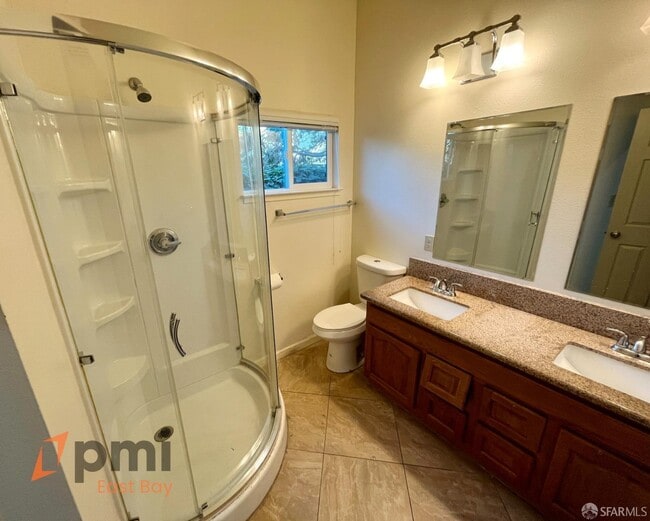 Photo - 891 Merle Ave