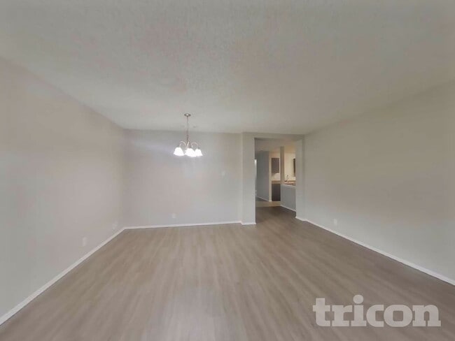 Photo - 6850 Misty Field Dr