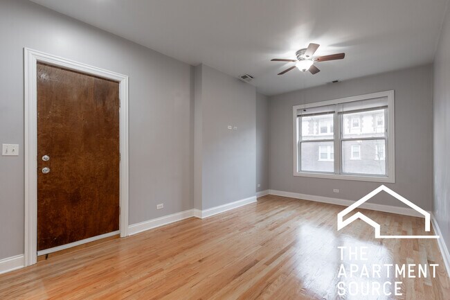 Photo - 4502 N Sheridan Rd Unit 2