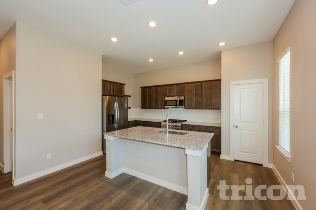 Photo - 4311 Stonybrooke Dr