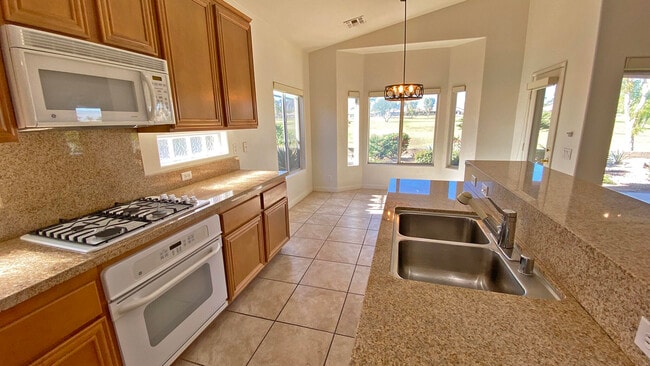 Photo - 45385 Big Canyon St