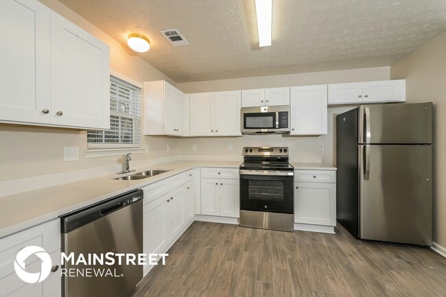 Photo - 270 Victoria Blvd
