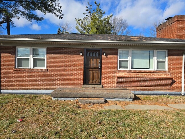 Building Photo - ? Stunning 2 Bedroom, 1 Bathroom Home with garage! ?