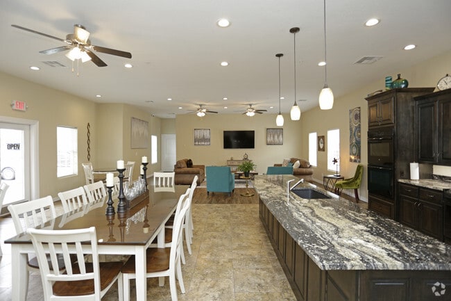 Clubhouse - Copper Point Landing