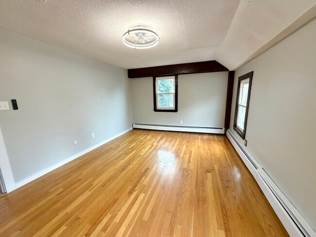 Photo - 18 Japonica St Unit 3