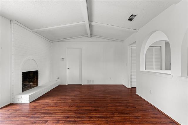 Photo - 2804 Royal Oaks Dr