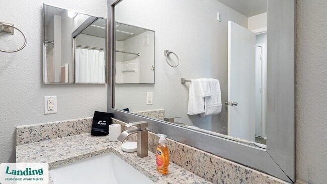 Photo - 11139 Culebra Rd Unidad 9301