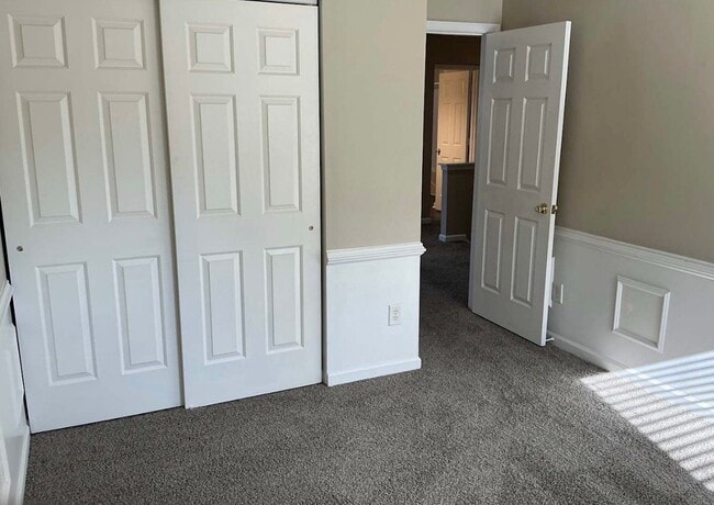 Photo - 313 Rondelay Dr