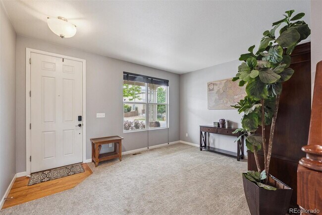 Photo - "Charming 3-Bed Sanctuary in Englewood: Spacious 3,089 Sq Ft with 2.5 Baths!"
