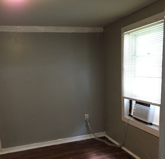 Photo - 1806 W Davidson Ave