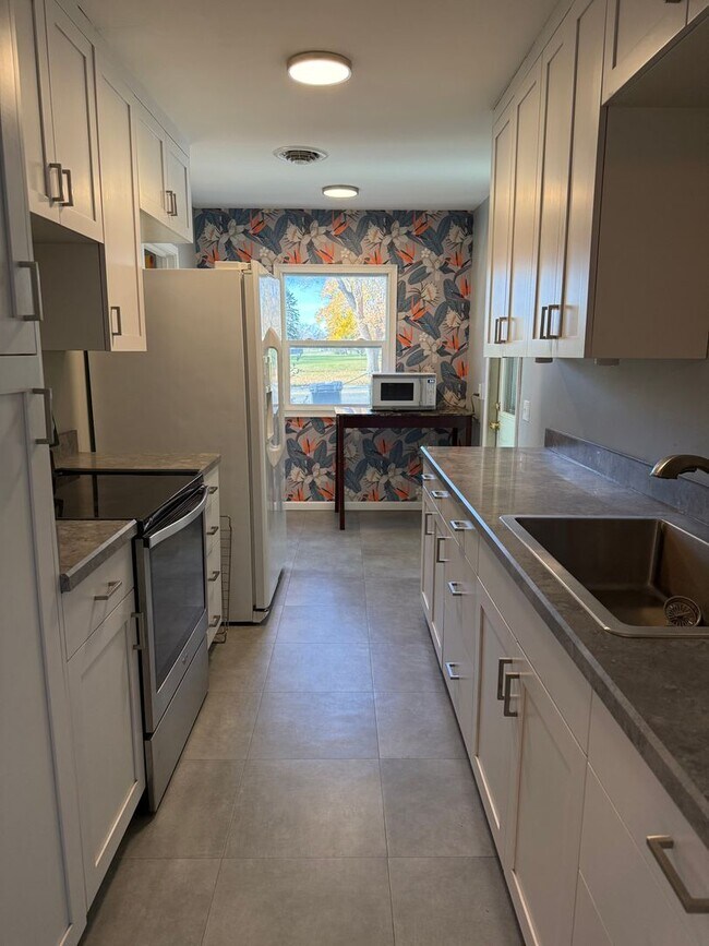 Photo - 1247 Harvard Ave